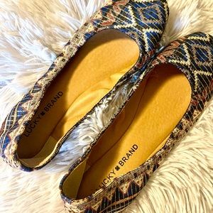 Lucky Brand tribal print flats